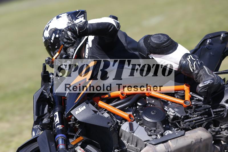 /Archiv-2025/48 25.08.2025 Cornu Master School ADR/rot-rouge/62